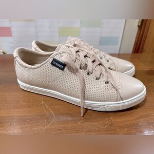 Frankie4 Perforated Leather Comfort Fashion Sneakers 9 1/2